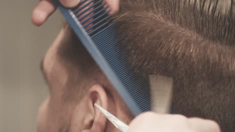 Male-haircut.-Male-hairdresser.-Male-hairstyle.-Hairdressing